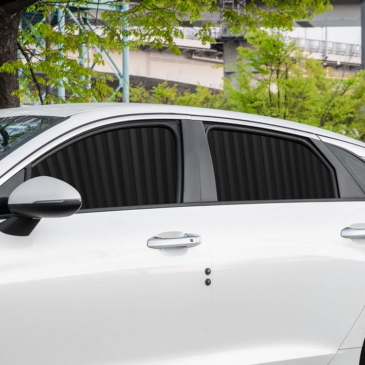 블랙팟 가려보게 햇빛가리개 겸용 차량커튼