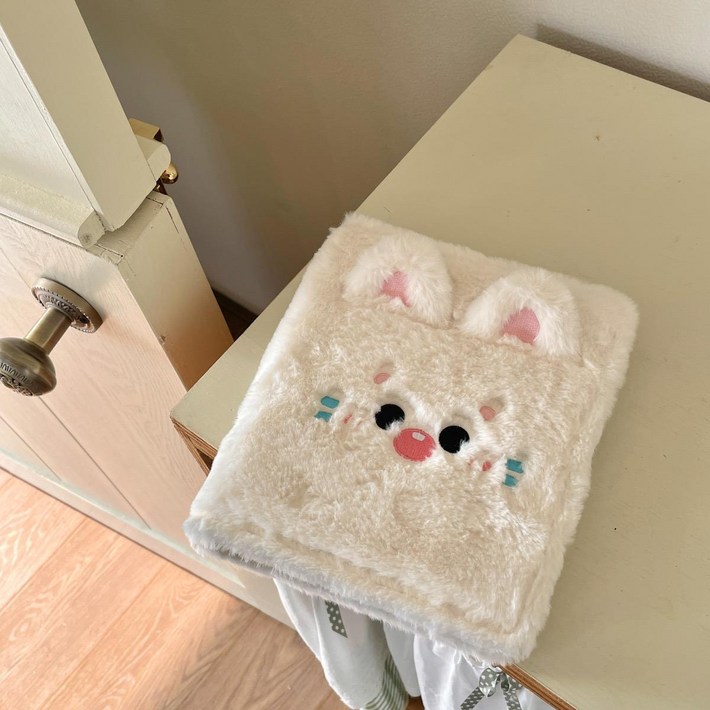 바닐라제이 속지10장포함 귀여운 동물 털 A5 6공 포토카드 바인더 다이어리