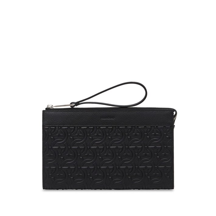 페라가모 엠보스드 로고 가죽 클러치