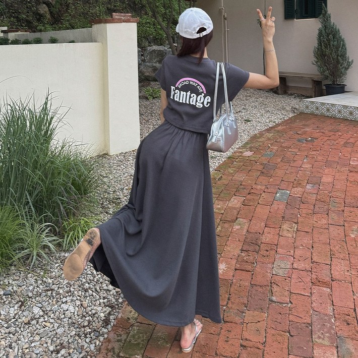 떳다그녀 펜테이지 뒷트임 나염 레터링 여름원피스 꾸안꾸 맥시원피스 백슬릿 롱원피스