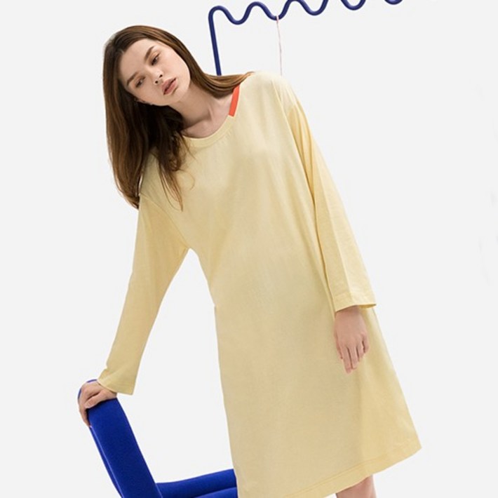 오오아 컬러넥 원피스