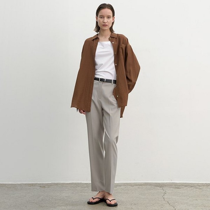 나인Atelier Nain 택가69,000원에센셜 슬림 스트레이트 팬츠PT5521