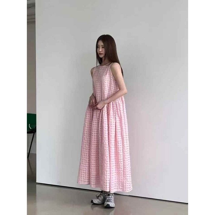 CD 체크 시어서커 루즈핏 라운드넥 민소매 여성 롱 원피스