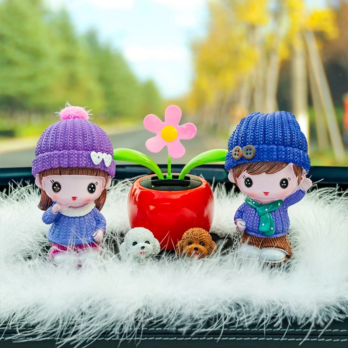 차량실내악세사리 가족 커플 남녀 차량흔들인형, 1개, A.[행복커플]+태양꽃+깃털매트