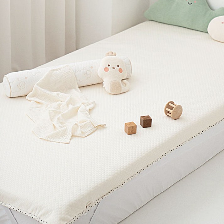 마롤로뜨 아기 방수패드 건조기가능 양면 방수요, 1개, 아이보리 플라워