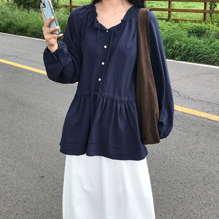 페트리코어 이브 레글런 스트랩 롱 블라우스