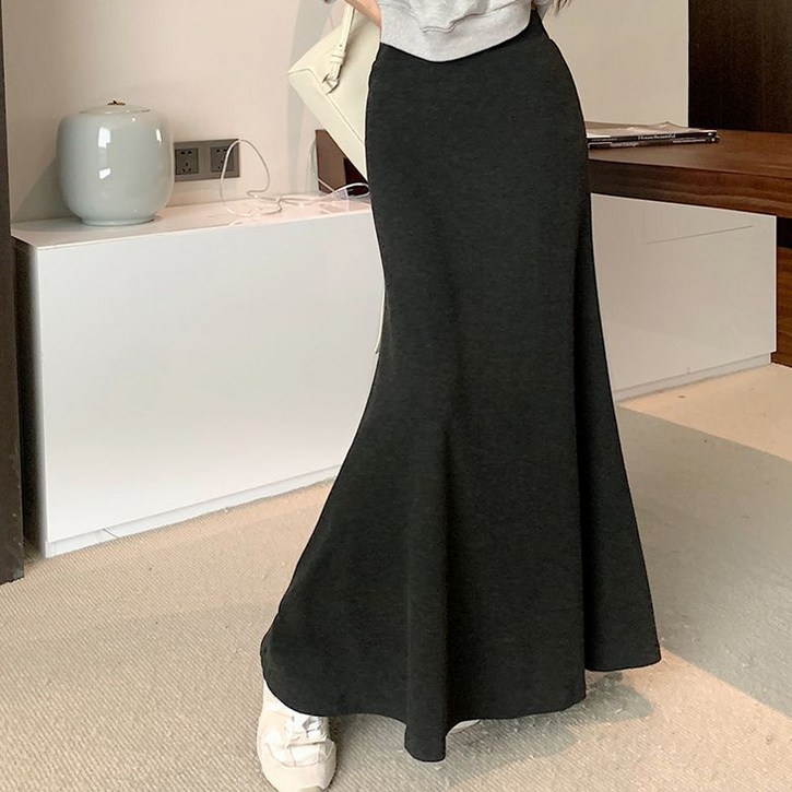 구디프 여성용 슬림라인 데일리룩 니트 머메이드핏 롱스커트