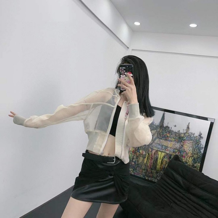 스타일리쉬한 여성 패션 브랜드 오간사 자외선 차단 코트