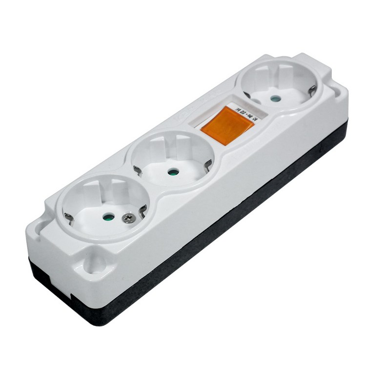 AC220V 접지형 노출형콘센트 과부하차단 노출 콘센트 3구 과부하차단노출3구 AC220V 접지형 노출형콘센트 과부하차단 노출 콘센트 3구 과부하차단노출3구