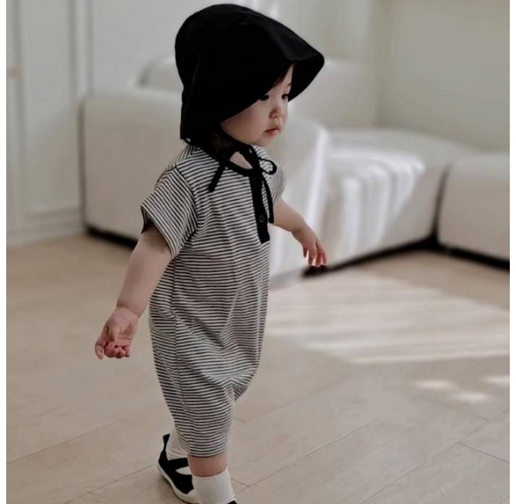 베베나인 유아용 데일리 스트라이프 슈트 베베나인 유아용 데일리 스트라이프 슈트