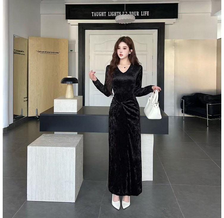 여성 벨벳 원피스 캐주얼 가을 겨울 하이웨이스트 하객룩 드레스 기질 슬림핏 여자 벨벳 롱 치마 WXY
